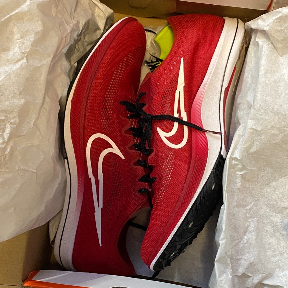 Nike Men's Dragonfly BTC Red and White Athletic Running Spikes